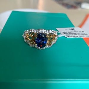 Bella Luce Esotica Oval Tanzanite